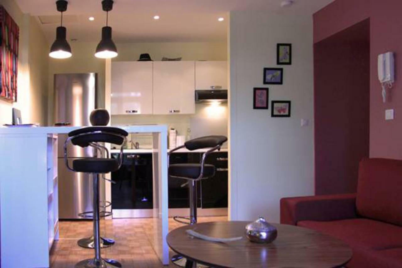 Appartement Le Chateau Mérignac Kültér fotó